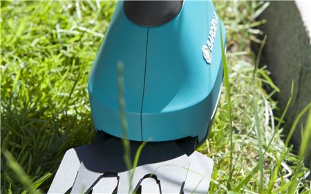 AccuCut Li Gardena Akku-Rasenschere