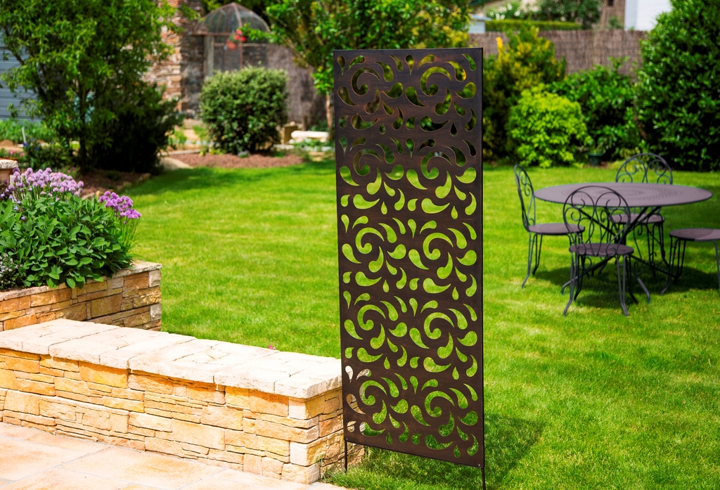 Fém panel, dekoratív motívumokkal Decoration panel 0,6x1,5 m