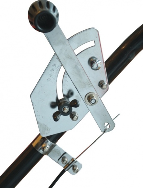 Düngerstreuwagen HECHT 229