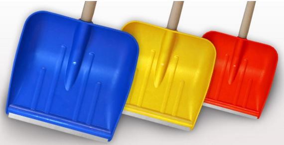 Plastic snow shovel 38 cm with coloured aluminium edge protectors