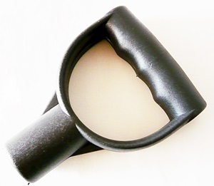 D-Griff aus Kunststoff am Ende der Schneeschaufel